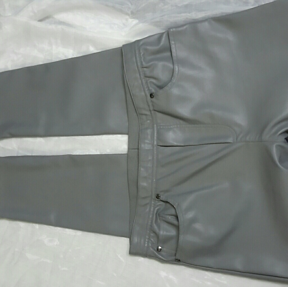 DG2 FAUX LEATHER PULL ON GRAY SRAIGHT LEG PANT M - Picture 4 of 7